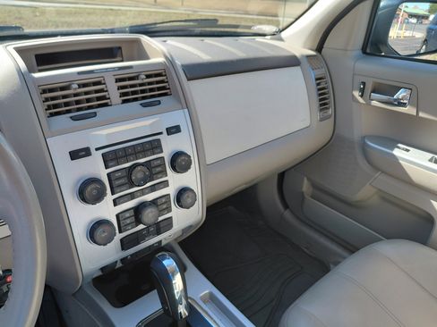 Used 2008 Mercury Mariner Premier image 16