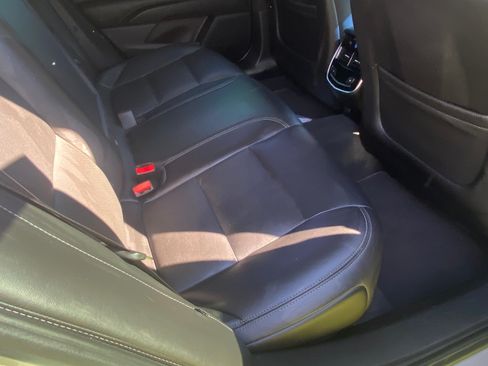 Used 2015 Cadillac XTS Luxury image 7