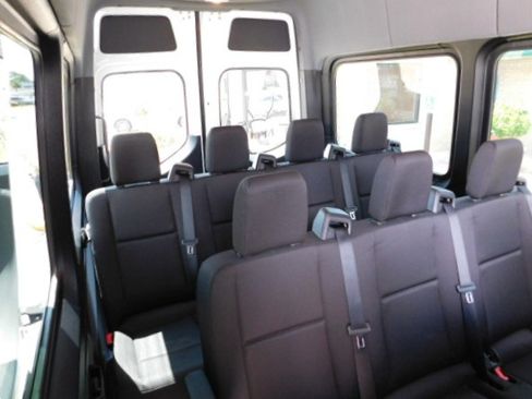 Used 2026 Mercedes-Benz Sprinter 2500 170 Passenger image 20