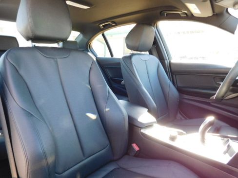 Used 2016 BMW 320i image 21