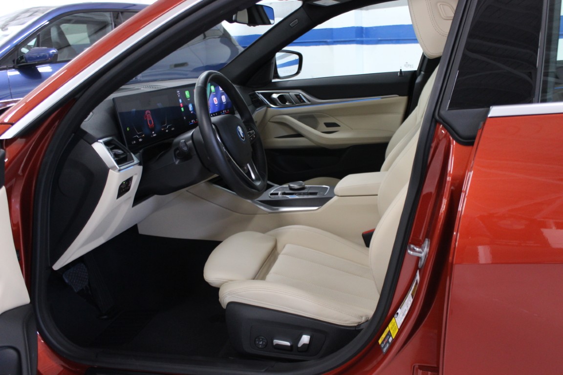 Used 2024 BMW i4 eDrive35 RWD image 16