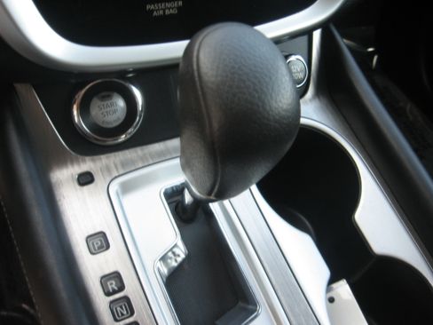 Used 2015 Nissan Murano AWD image 12