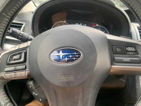 Used 2015 Subaru Impreza 2.0i Limited image 10