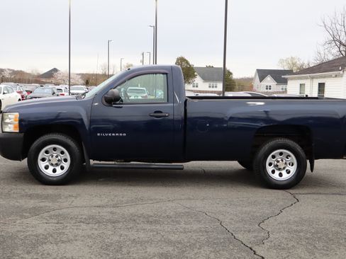 Used 2011 Chevrolet Silverado 1500 Classic W/T image 5