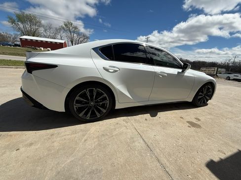 Used 2021 Lexus IS 350 F Sport RWD image 25