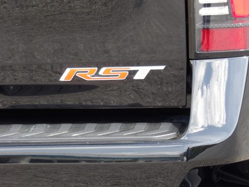 Used 2024 Chevrolet Silverado EV RST image 18