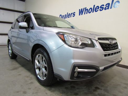 Used 2017 Subaru Forester 2.5i Touring image 7
