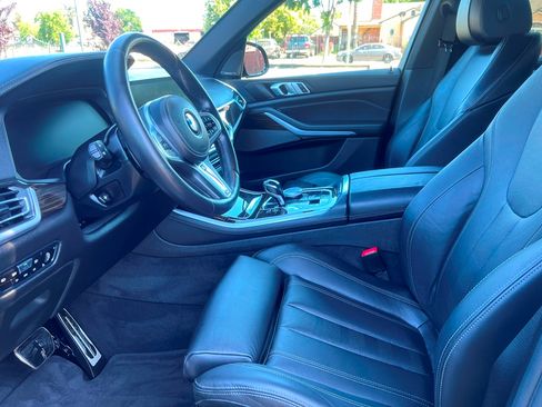 Used 2021 BMW X5 xDrive40i image 9