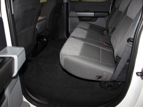 Used 2025 Ford F250 4x4 Crew Cab Super Duty image 27