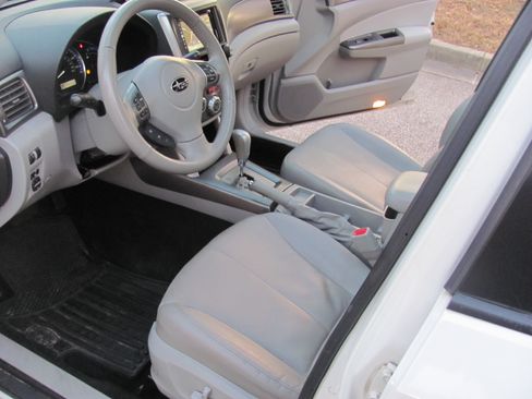 Used 2012 Subaru Forester 2.5X Limited image 16