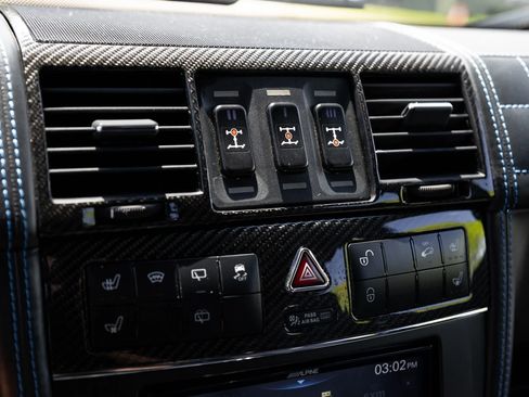 Used 2011 Mercedes-Benz G 55 AMG image 18