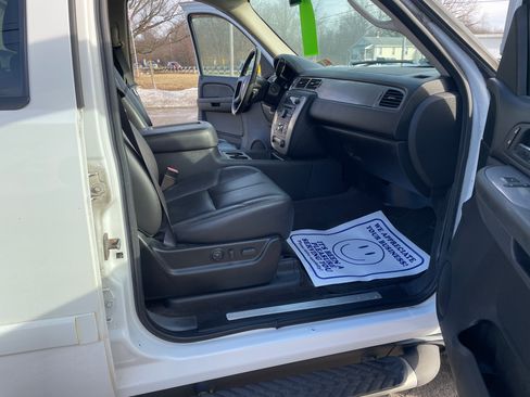 Used 2008 Chevrolet Avalanche Z71 image 17