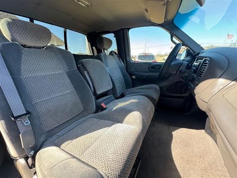 Used 2001 Ford F150 XL image 16