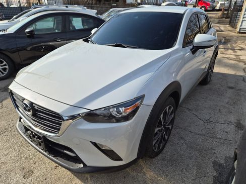 Used 2019 MAZDA CX-3 Touring image 1