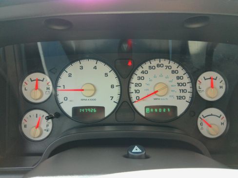 Used 2004 Dodge Ram 1500 Truck SLT image 56