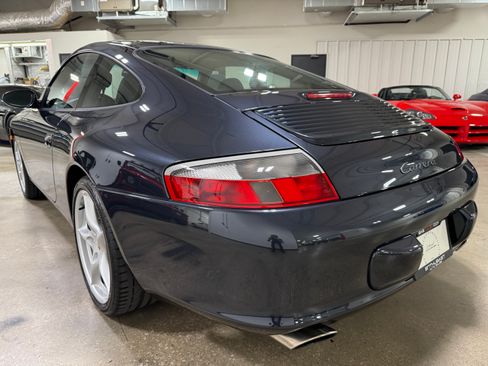 Used 2004 Porsche 911 Coupe 2 wheel drive image 7