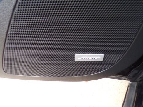 Used 2015 Buick LaCrosse Premium image 16