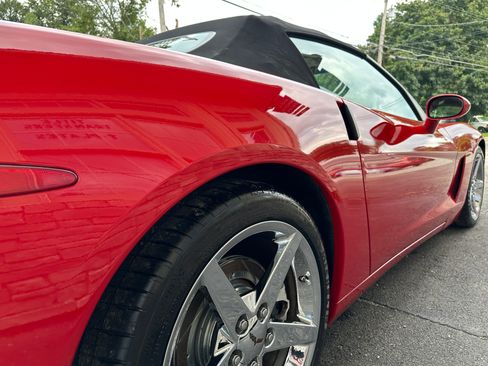 Used 2008 Chevrolet Corvette w/ 3LT image 6