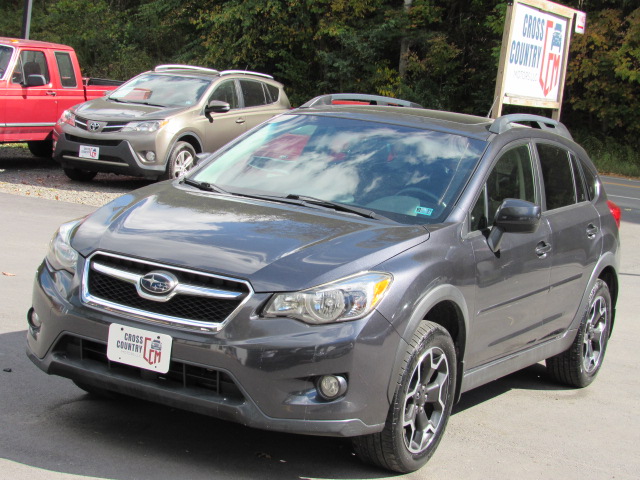 Used 2013 Subaru XV Crosstrek 2.0i Limited AWD/4WD image 1