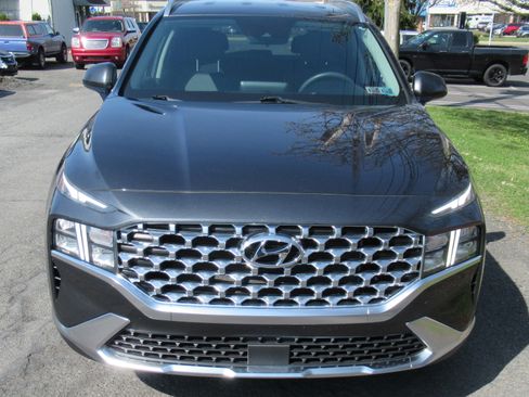 Used 2021 Hyundai Santa Fe SEL image 3
