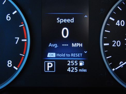 Used 2025 Nissan Sentra S image 29