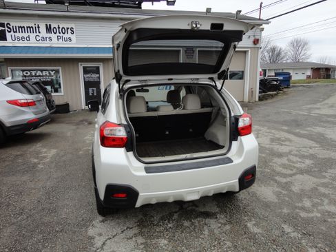 Used 2013 Subaru XV Crosstrek 2.0i Premium image 9