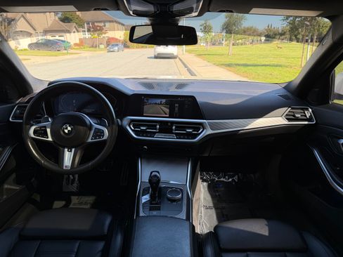 Used 2019 BMW 330i xDrive Sedan AWD/4WD image 18