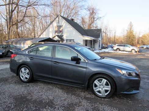 Used 2016 Subaru Legacy 2.5i image 14