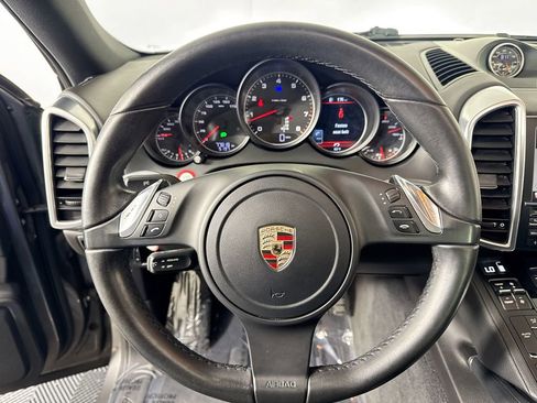 Used 2012 Porsche Cayenne image 11