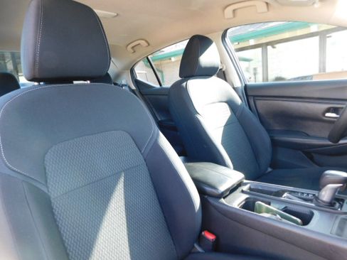 Used 2021 Nissan Sentra S image 21