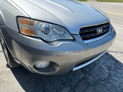 Used 2006 Subaru Outback H6 L.L. Bean Edition image 11