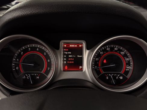 Used 2015 Dodge Journey R/T image 10