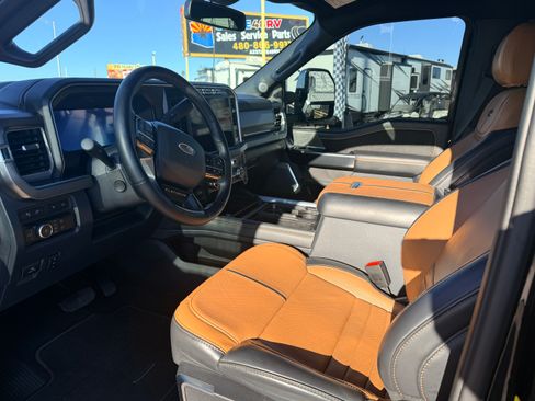 Used 2024 Ford F450 Platinum image 12