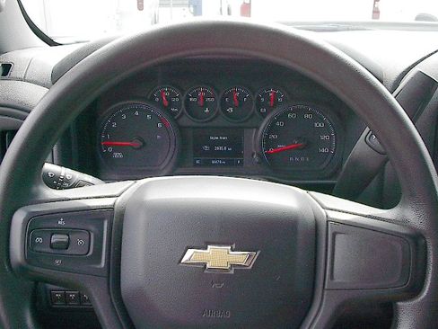 Used 2022 Chevrolet Silverado 3500 W/T RWD image 17