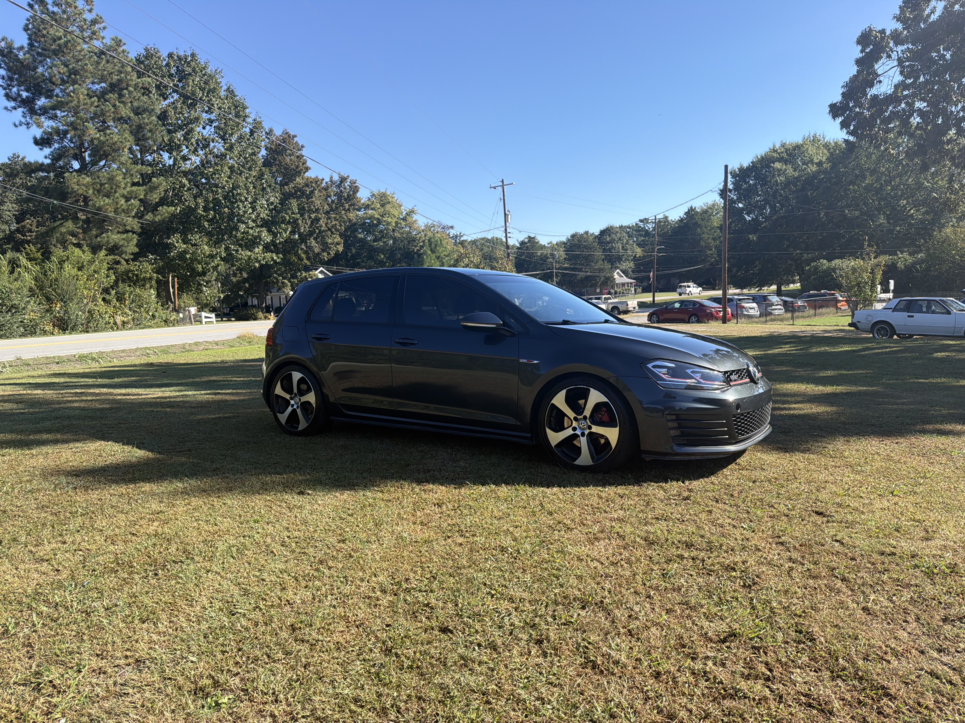 Used 2017 Volkswagen GTI 4-Door FWD image 85