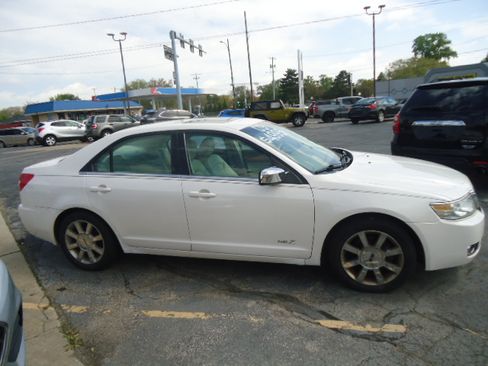 Used 2009 Lincoln MKZ AWD image 11
