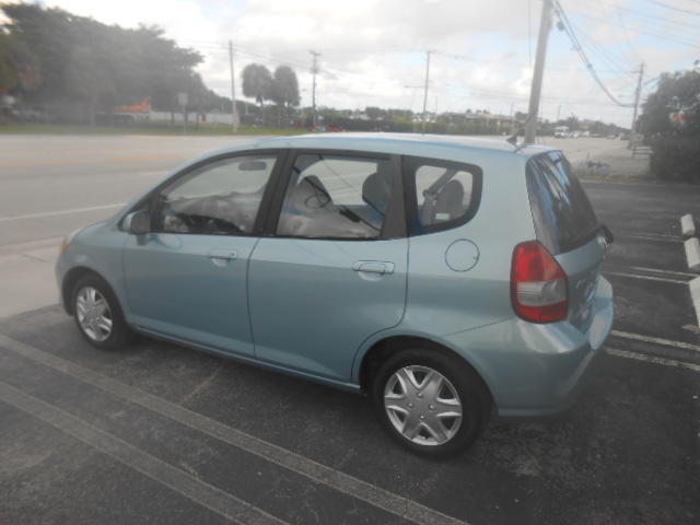 Used 2007 Honda Fit LX image 3