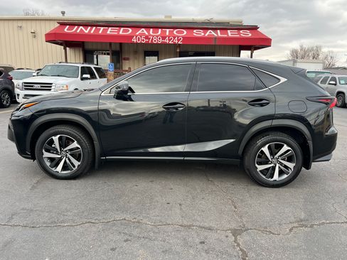 Used 2021 Lexus NX 300 image 1