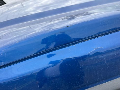 Used 2004 Chevrolet Silverado 3500 W/T image 2