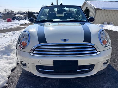 Used 2012 MINI Cooper image 3