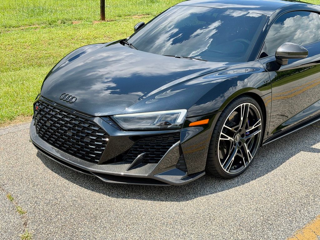 Used 2021 Audi R8 V10 performance Coupe AWD/4WD image 2
