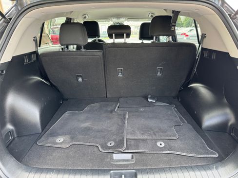 Used 2020 Kia Sportage LX image 12