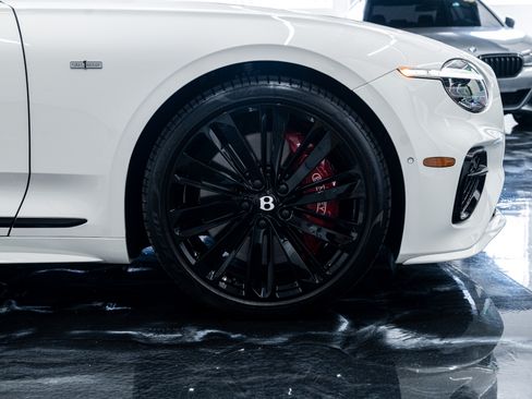 Used 2025 Bentley Continental GTC Speed image 70