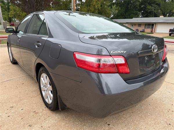 Used 2007 Toyota Camry XLE FWD Sedan 2.4L 4-Cyl image 2
