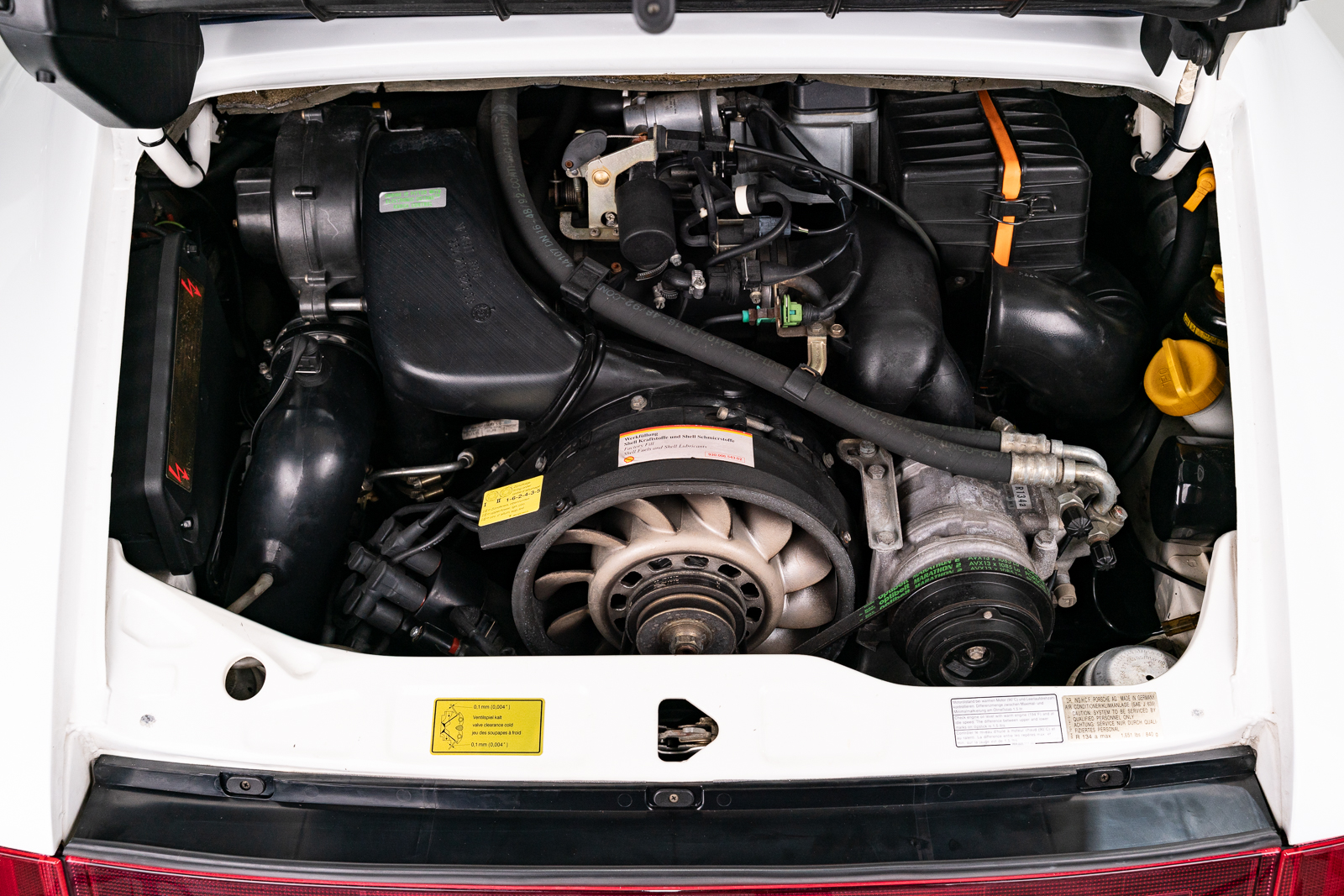 Used 1993 Porsche 911 Carrera Cabriolet RWD image 73