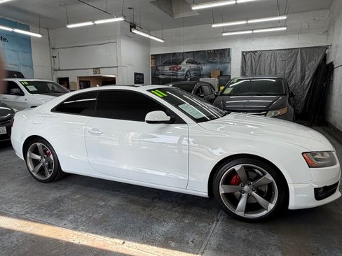 Used 2011 Audi A5 2.0T Premium Plus quattro Cpe AWD/4WD image 9