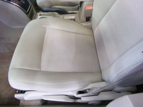 Used 2014 Jeep Patriot Latitude image 9
