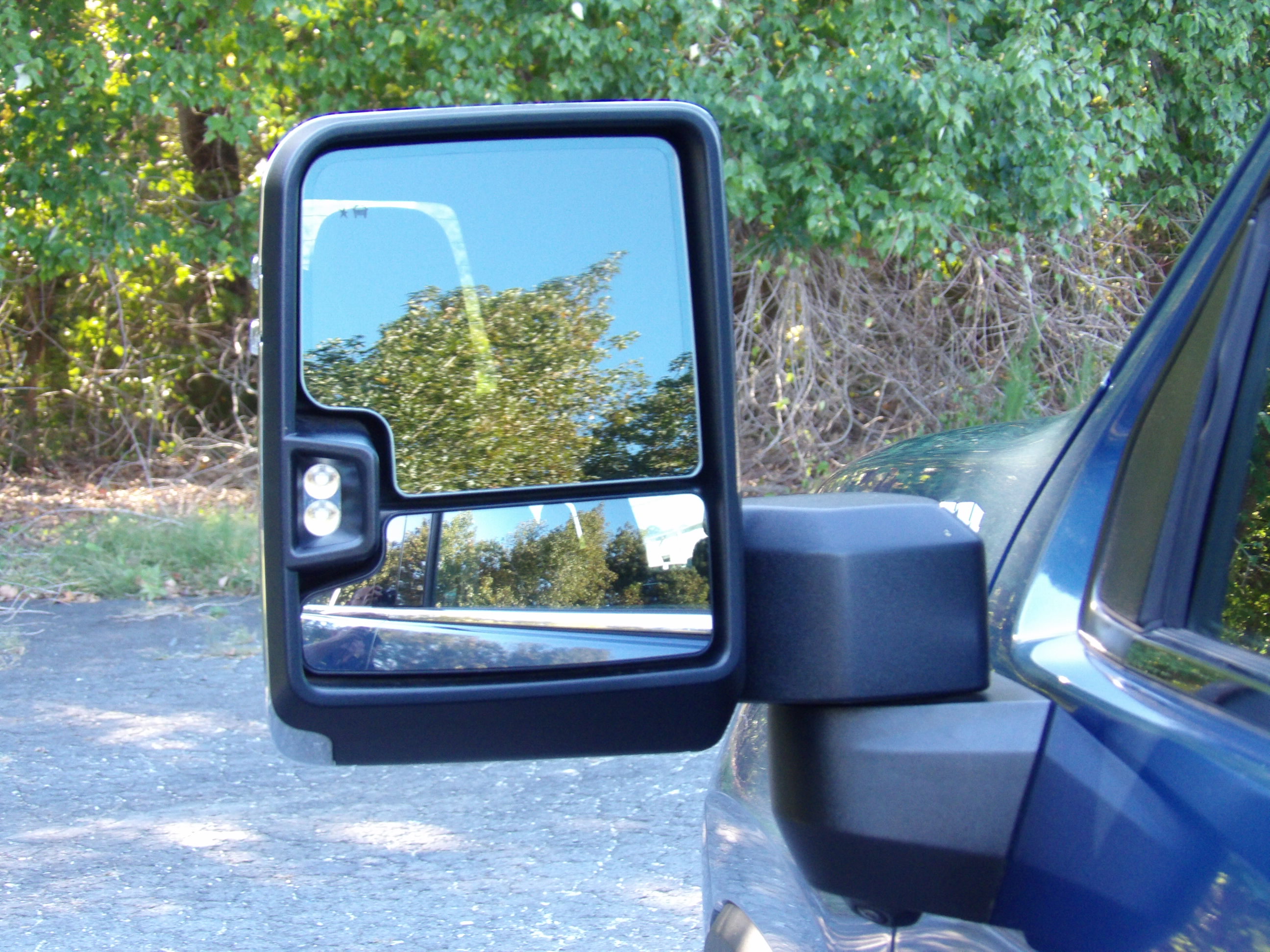Used 2024 Chevrolet Silverado 3500 4x4 Crew Cab High Country image 17