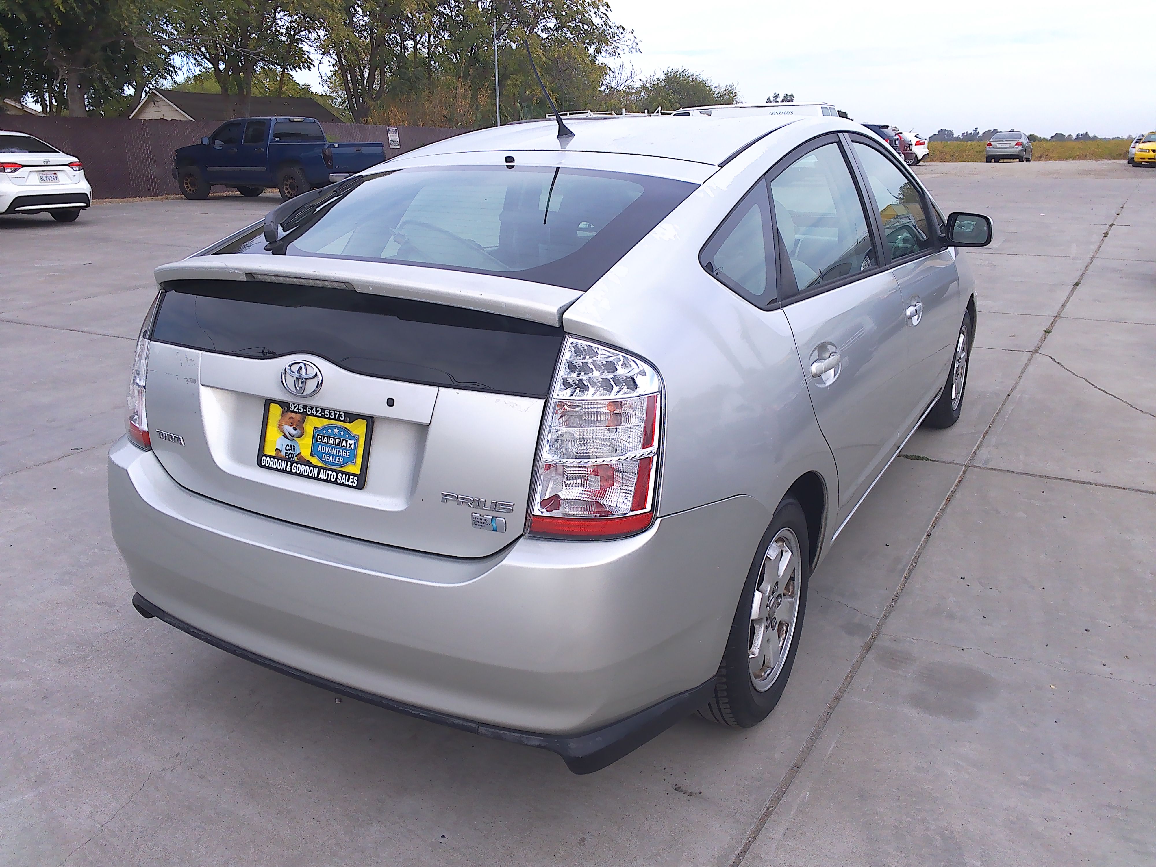 Used 2005 Toyota Prius Two FWD image 4
