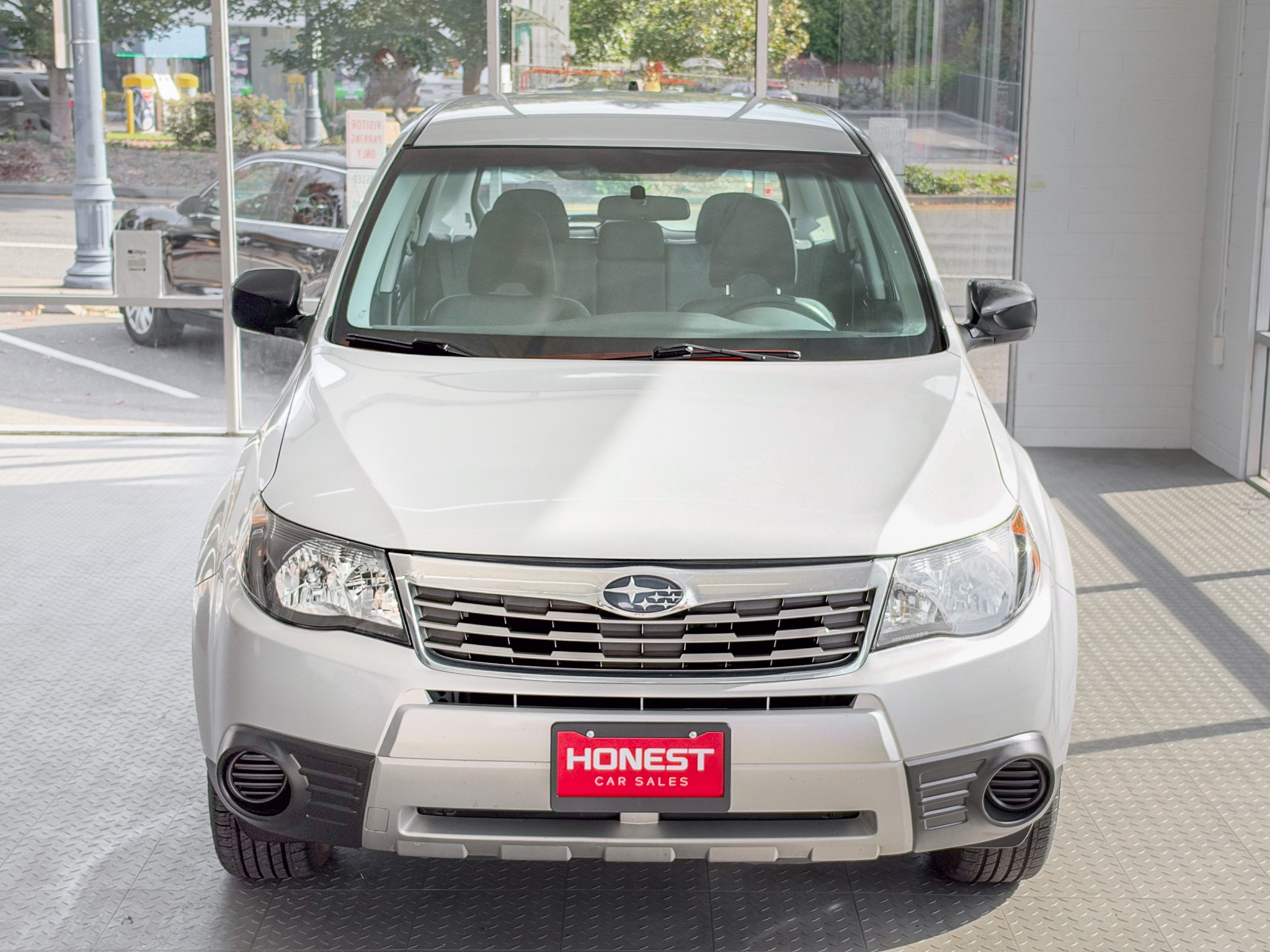 Used 2010 Subaru Forester 2.5X AWD/4WD image 2
